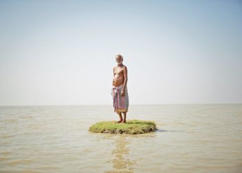 Photographie de Daesung Lee, tirage de la série « Sur le rivage d’une île qui disparaît » (2011).