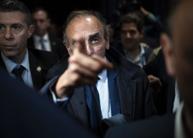 Éric Zemmour à Versailles, le 19 octobre 2021 (© Alexis Sciard / IP3)