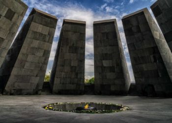 Mémorial du génocide arménien, Erevan, Arménie (Amir Kh/Unsplash)